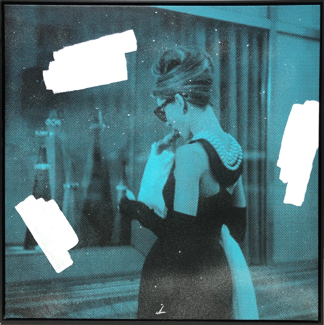 Hepburn Holiday (Tiffany Blue)